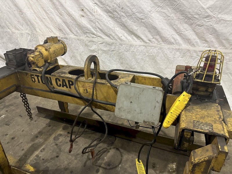10,000 LB X 84" X 16"- 48" WIDE CALDWELL POWERED ADJUSTABLE SHEET LIFTER. STOCK # 1163823