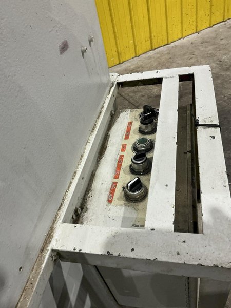 6,000 LB X 12" W DURANT MODEL #MD601 MOTORIZED COIL REEL UNCOILER: YOBRO #24810