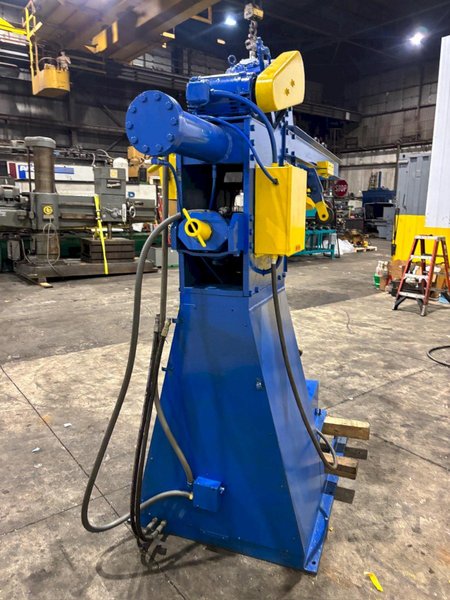 1/4&quot; CAPACITY BLUE VALLEY MODEL #FLANGER-T-588 FLANGING MACHINE: YOBRO #24453