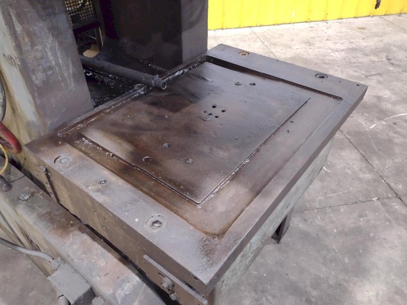 60 TON BLISS MODEL #C60 OBI STAMPING PRESS 4" STROKE: YOBRO #24295