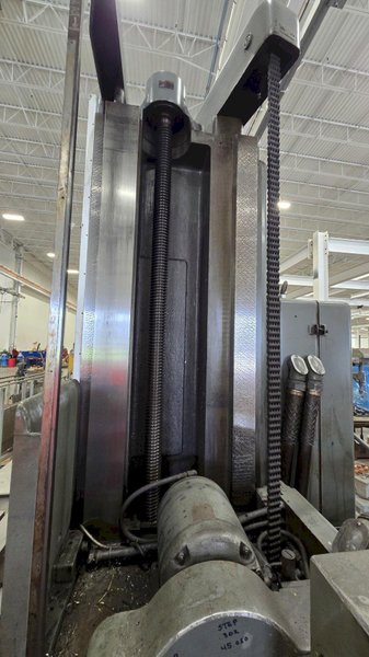 3" DEVLIEG 3H72 JIGMIL HORIZONTAL BORING MILL. STOCK # 0759226