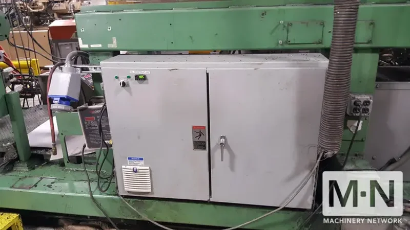 1000 Ton 165 Oz. Van Dorn 1000HRS-165F Injection Molding Machine, mfg 1989