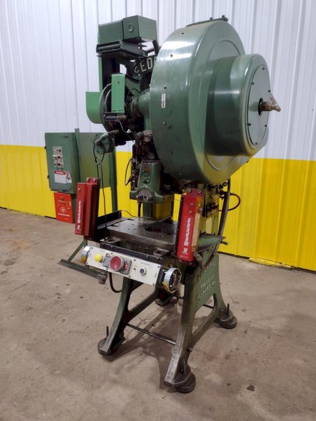 32 TON FEDERAL OBI STAMPING PUNCH PRESS, 2.5&quot; STROKE: STOCK #18264