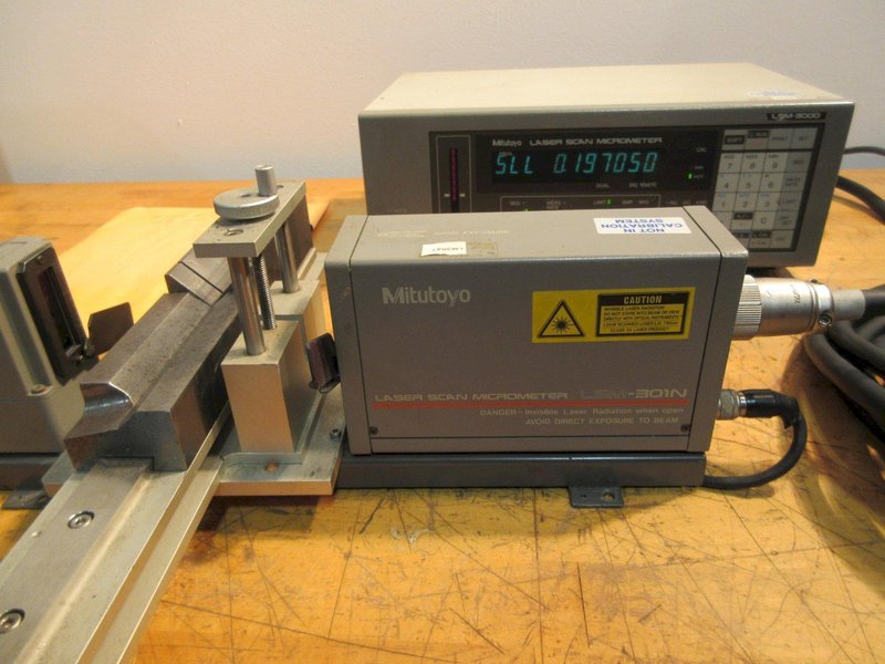 Mitutoyo LSM-3000 Laser Scan Micrometer with LSM-301N Display Unit- Auction Item
