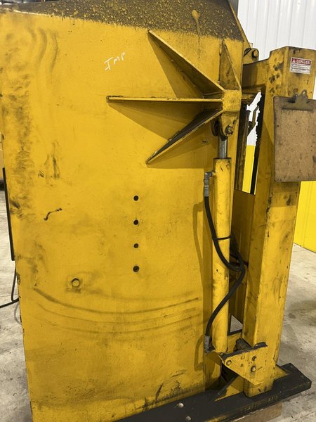 2000 LBS AIR TECHNICAL INDUSTRIES MODEL #CDT23836E HYDRAULIC PARTS DUMP HOPPER: STOCK #20804