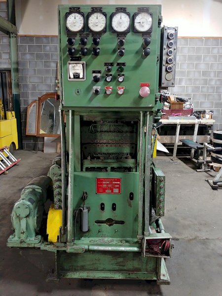 72"/84" X .060" VOSS ENGINEERING MODEL 84/1.156-1913 PRECISION LEVELER: STOCK #3812