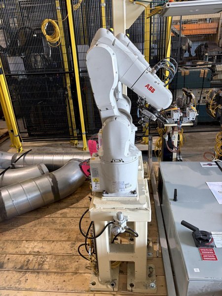 ABB 6 Axis Robot Model IRB1200-7