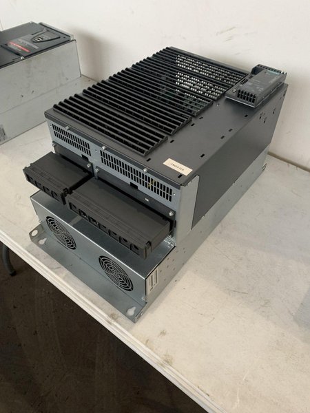 SIEMENS SINAMICS POWER MODULE 340. STOCK # 0153524