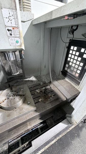 Acra BMV1000 CNC VMC, 2008 – Chip Conveyor, 20 Tool ATC