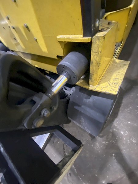 12,000 LBS YALE MODEL #GLC120M LP-GAS FORKLIFT: STOCK #18841