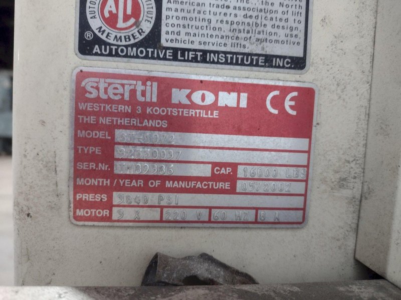 (4) 16,000 LBS STERTIL-KONI MODEL ST-1072 HEAVY DUTY MOBILE COLUMN LIFT JACKS: STOCK #19399