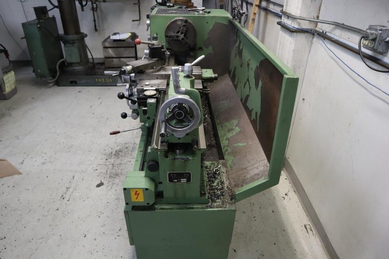 Nardini MS 1440E Manual Lathe, 10" 3-Jaw Chuck, Quick Changer Tool Post, Tailstock, Compound Cross Slide- Auction Item