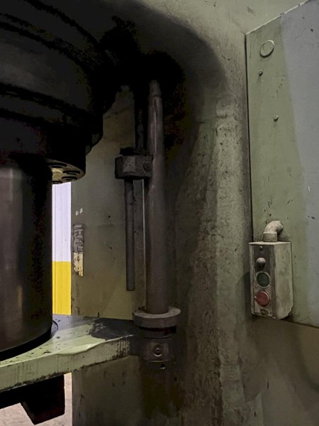 250 TON EITEL MODEL #RP250 HYDRAULIC C-FRAME STRAIGHTENING PRESS: STOCK #18267