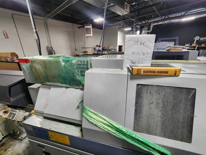 Star SR-32J CNC Swiss Lathe, 2010 – 32 mm Bar Capacity, 8-Axis Sliding Headstock, Fanuc Control