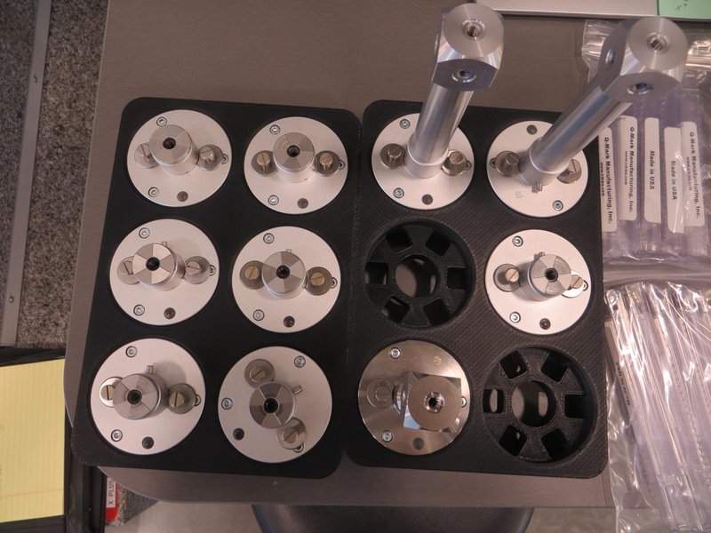 Leitz PMM-Xi 8.10.6 Fixed Bridge/Moving Table Coordinate Measuring Machine (CMM), B4s Controller, 10-Station Stylus Rack, Grid Plate, Rotary Table