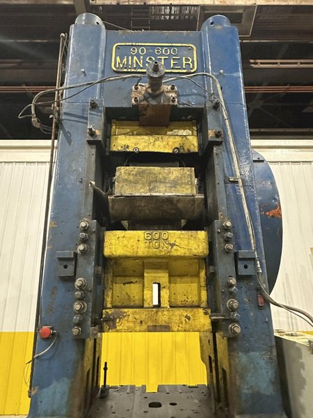 600 TON MINSTER MODEL #90-600 KNUCKLE JOINT PRESS, 4" STROKE: STOCK #22197