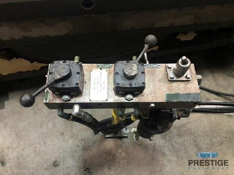 Giddings &amp; Lewis 96" x 144" Airlift Rotary Table