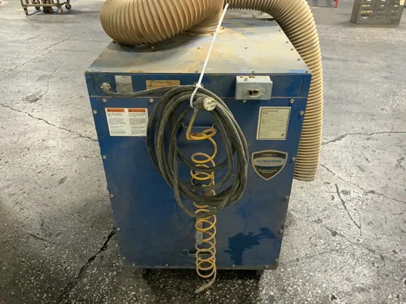 DONALDSON DUST COLLECTOR  -  EZ TRUNK