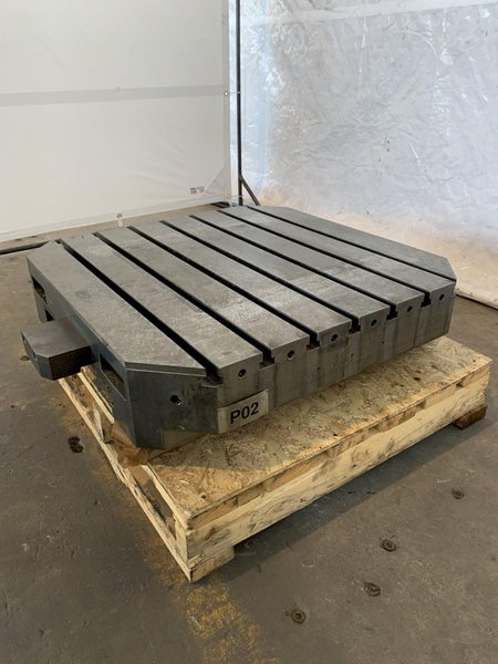 32&quot; X 32&quot; T SLOTTED TRANSFER TABLE. STOCK # 0846422