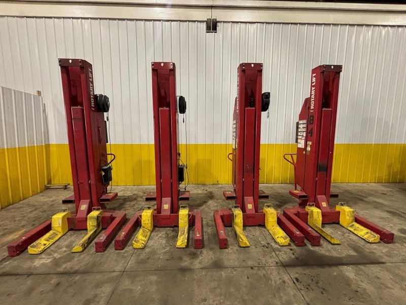 (4) 18,000 LBS ROTARY LIFT MODEL #MCH418U100 WIRELESS BATTERY VEHICLE COLUMN JACK LIFTS: STOCK #23488
