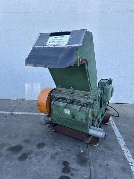 CONAIR RAPID GK640- U PLASITIC GRANUALTOR: STOCK #78374