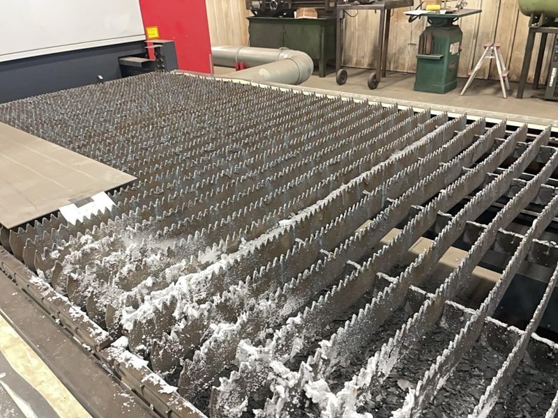 4000 Watt Mitsubishi ML3015SR-F-40-S Fiber Laser, 2020- 5′ x 10′ Table