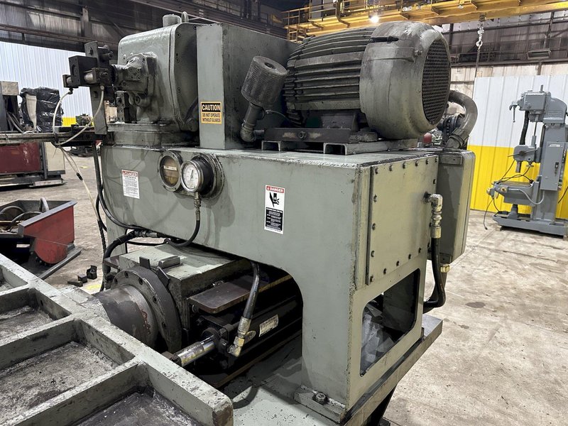200 TON BEATTY HYDRAULIC BULLDOZER TYPE HORIZONTAL PRESS: STOCK #20538