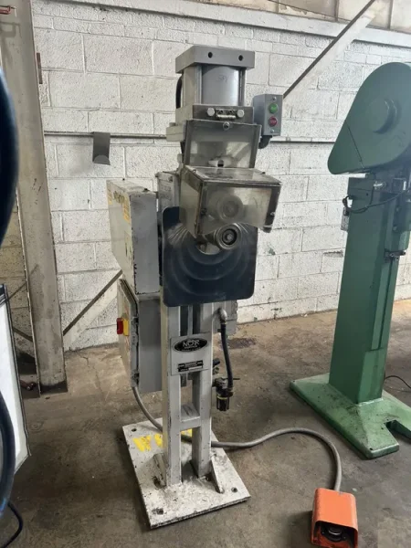 NOR SERVICE MODEL 505P 16 GAUGE POWERED BEAD ROLLER / ROTARY COMBINATION MACHINE