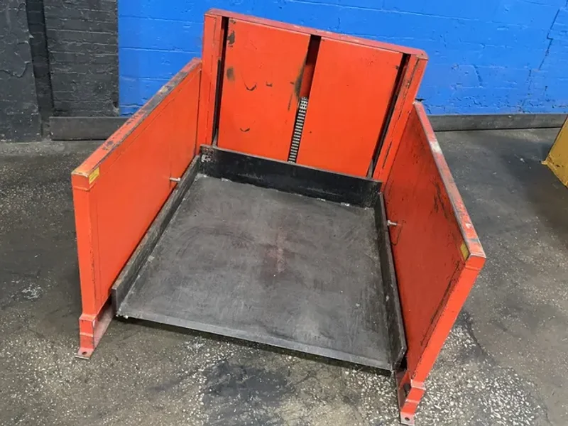 48" X 44" Drive On Pallet Lift