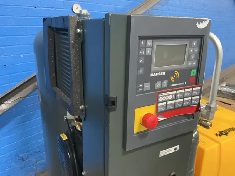 KAESER 5.4 HP ROTARY SCREW COMPRESSOR   -  AIRTOWER 5C