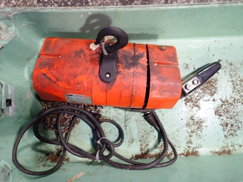 CM 1/2 TON HOIST  -  WF