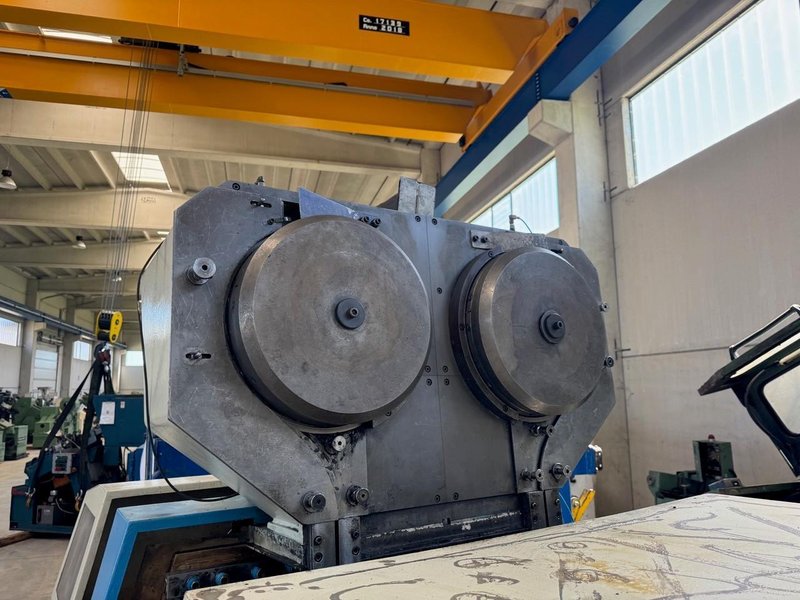 NUTAP MAS-24F Twin Spindle NUT TAPPING MACHINE