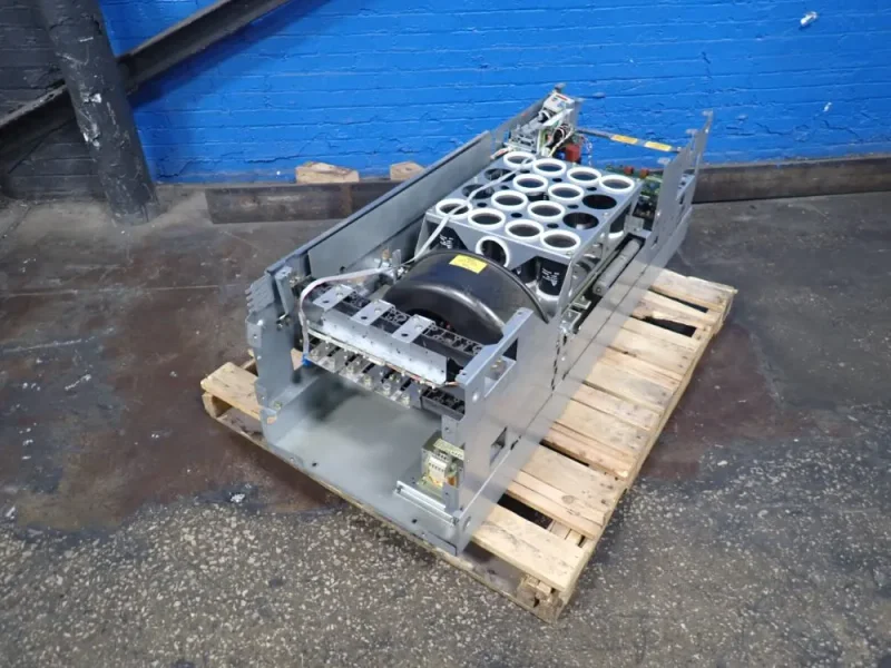 SIEMENS AC DRIVE  -  6SE7032-1EG20-Z