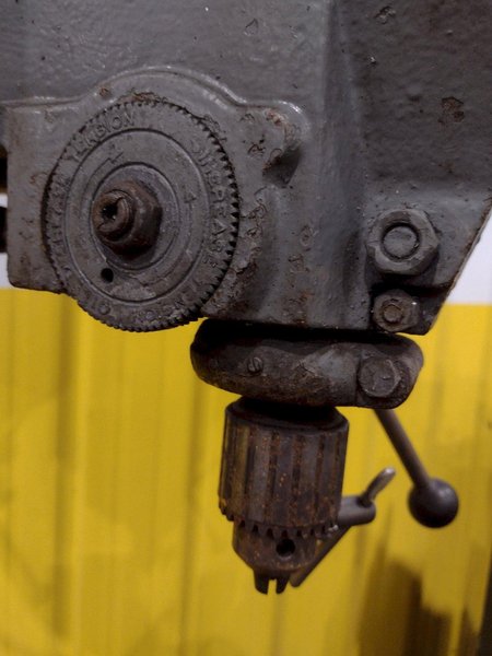 15" DELTA MODEL #15-655 VARIABLE SPEED SINGLE SPINDLE DRILL PRESS: YOBRO #24257