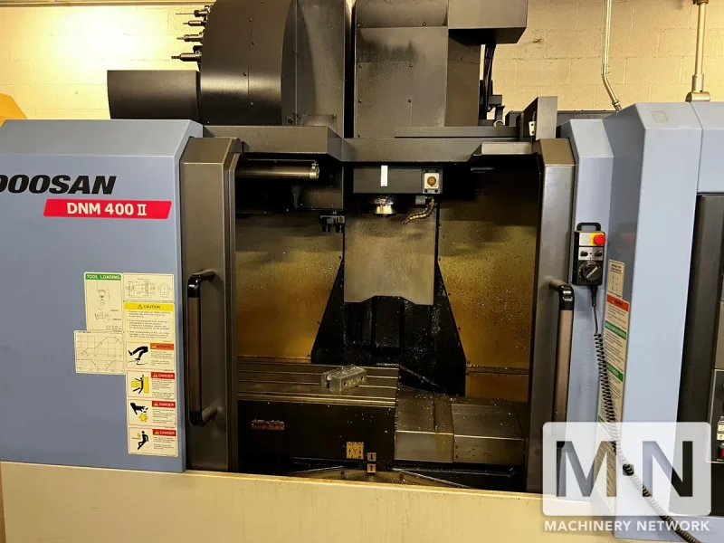 Doosan DNM 400 II CNC Vertical Machining Center, 2013