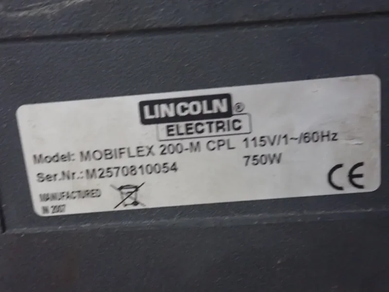 LINCOLN ELECTRIC FUME EXTRACTOR   -  MOBLFLEX 200-MCFL