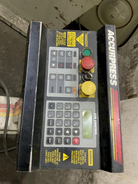 175 TON X 12' ACCURPRESS HYDRAULIC PRESS BRAKE: STOCK #81406