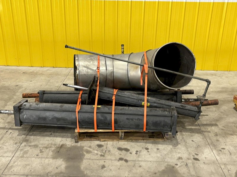 1950 DEGREE SURFACE COMBUSTION ALLCASE 3-30-48-30 GAS FIRED FURNACE: STOCK #20710