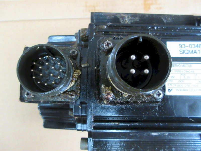 Used Haas Sigma 1 (Short) Servo Axis Motor (Yaskawa SGMG-09A2AB) Part #93-0346