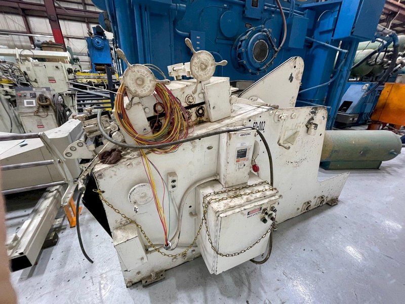 6,000 lbs. Rowe Coil Cradle Straightener Model C6020J