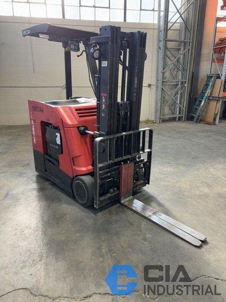 2019 - 3,500 LB. RAYMOND MODEL 425-C35TT STAND-UP ELECTRIC FORKLIFT