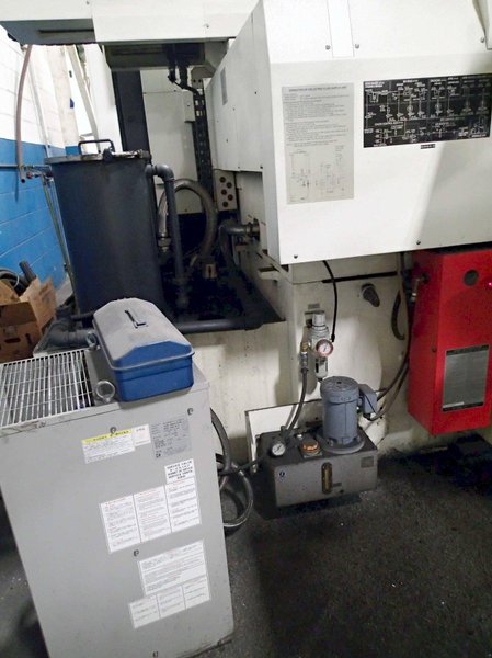 Makino EDNC6 CNC Sinker EDM, 2015 – C-Axis Head, 16 Tool Changer