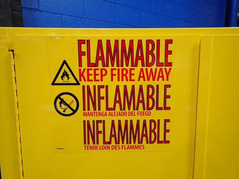 ULINE 55 GAL FLAMMABLE LIQUID STORAGE  -  H-3685M