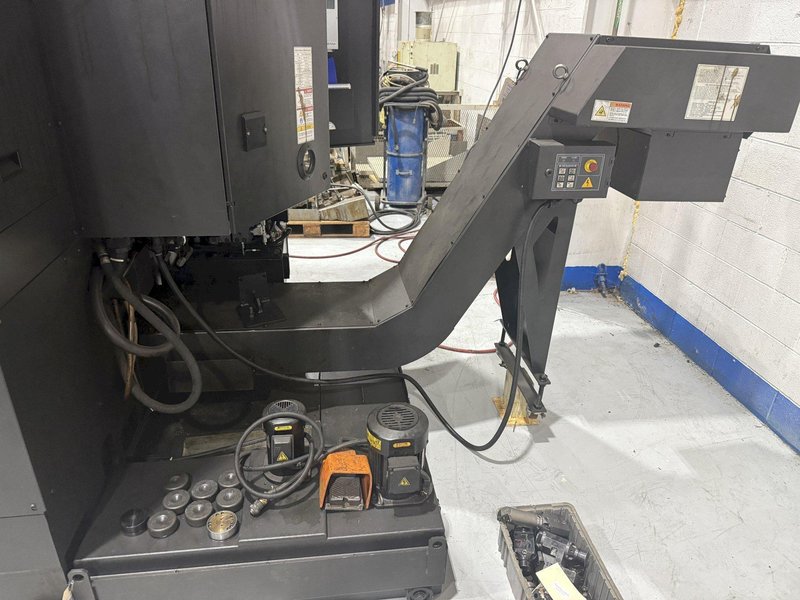 2018 Hyundai Wia LV500LM CNC Vertical Lathe For Sale