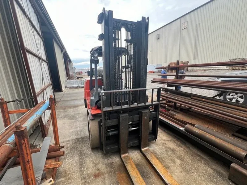 15,500 LB. TOYOTA 7FGCU70 FORKLIFT. STOCK #1219525