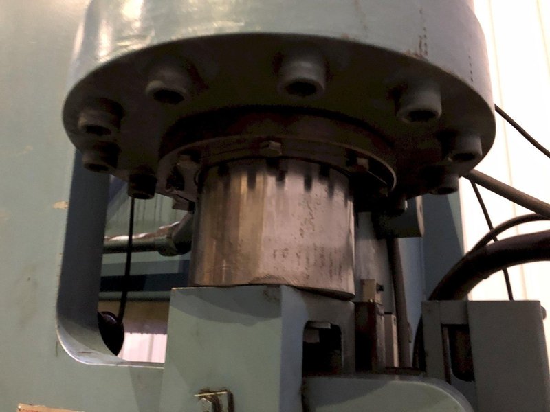 175 TON X12' NIAGARA HYDRAULIC PRESS BRAKE STOCK #3640