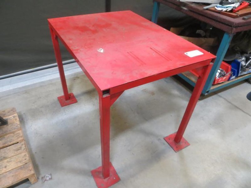 Work Table 27&quot; X 36&quot;- Auction Item