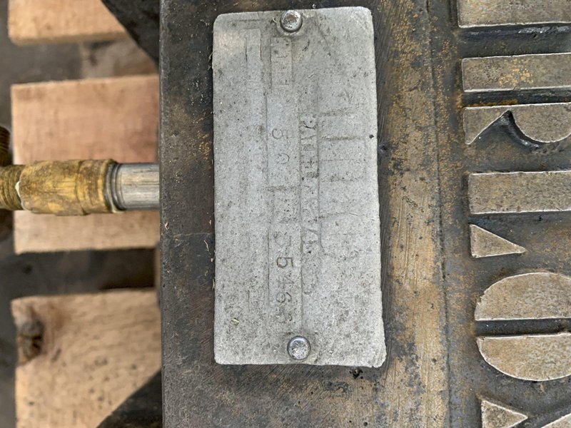 AIRLOX S-50 AR VISE. (QTY 4) STOCK # 0997424