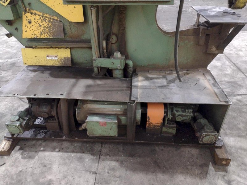 95 TON HILL ACME MODEL #6 HYDRAULIC IRONWORKER: STOCK #23420