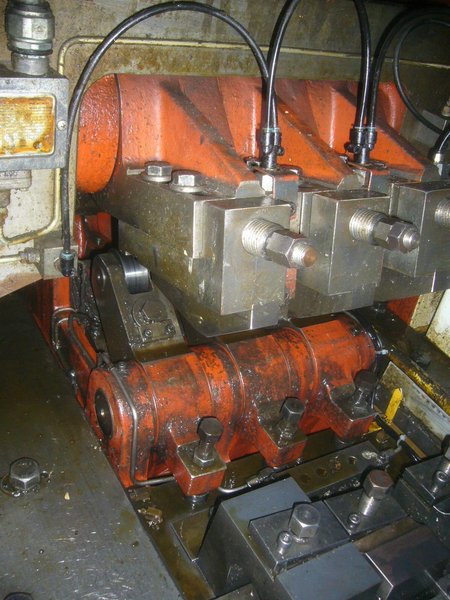 Asahi Sunac Model AF-1414-3 Three Die Progressive Header